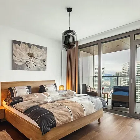 Apartment Modern Downtown