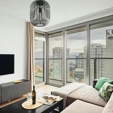 דירה Modern Downtown